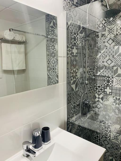 Alterhome Luminoso Estudio Con Piscina Y Maravillosas Vistas Torremolinos Bagian luar foto